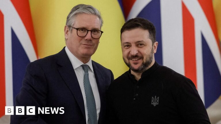 I’ll back Ukraine in talks with Trump, Starmer tells Zelensky