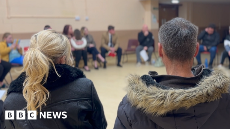Isle of Sheppey parents threaten court action over school places