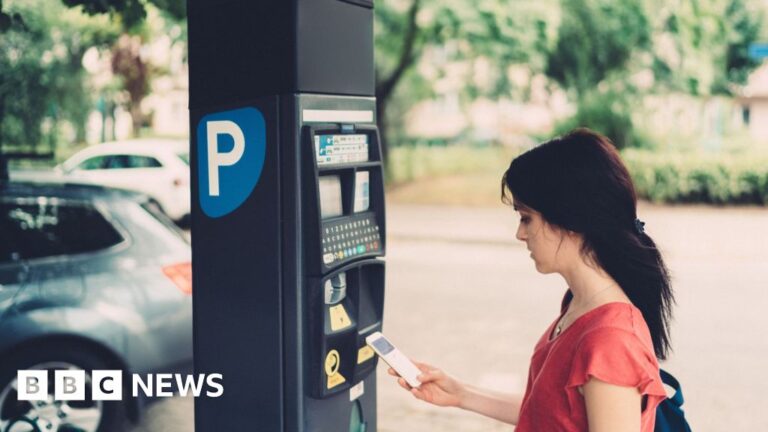 Government takes aim at multiple parking app 'hassle'